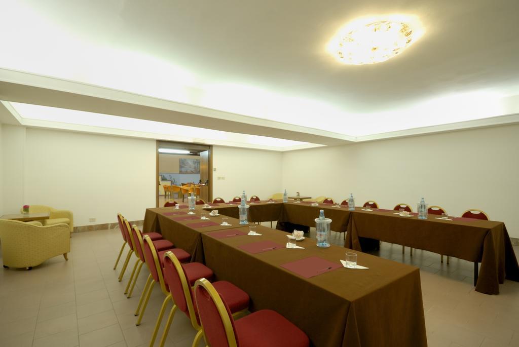 Hotel Delta Florence Calenzano Esterno foto