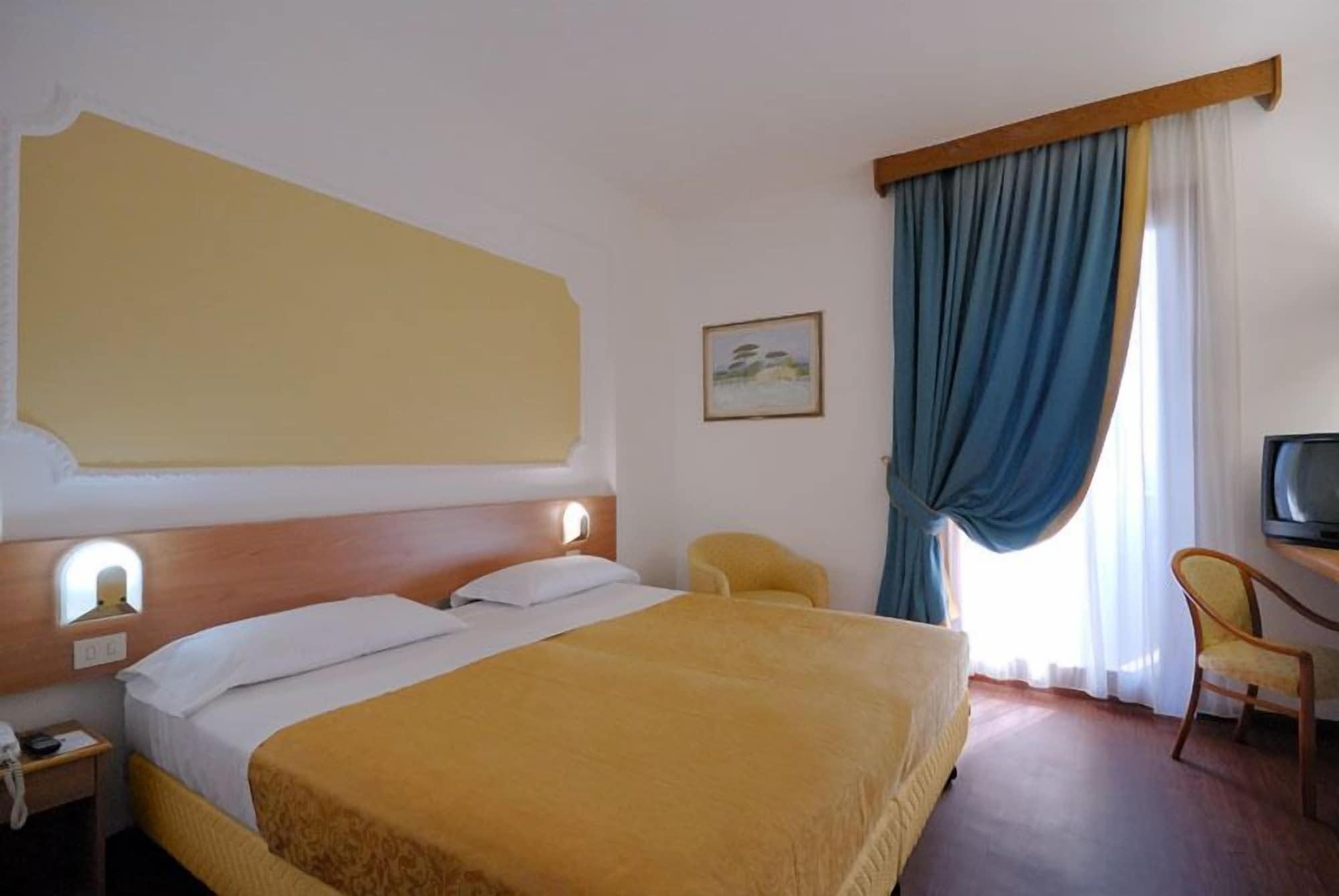 Hotel Delta Florence Calenzano Esterno foto