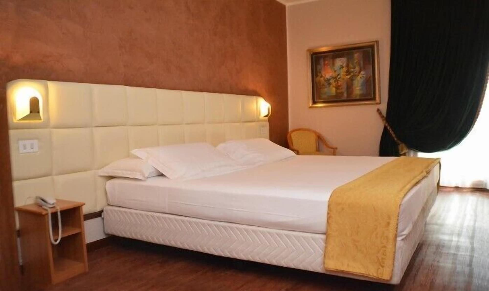 Hotel Delta Florence Calenzano Esterno foto
