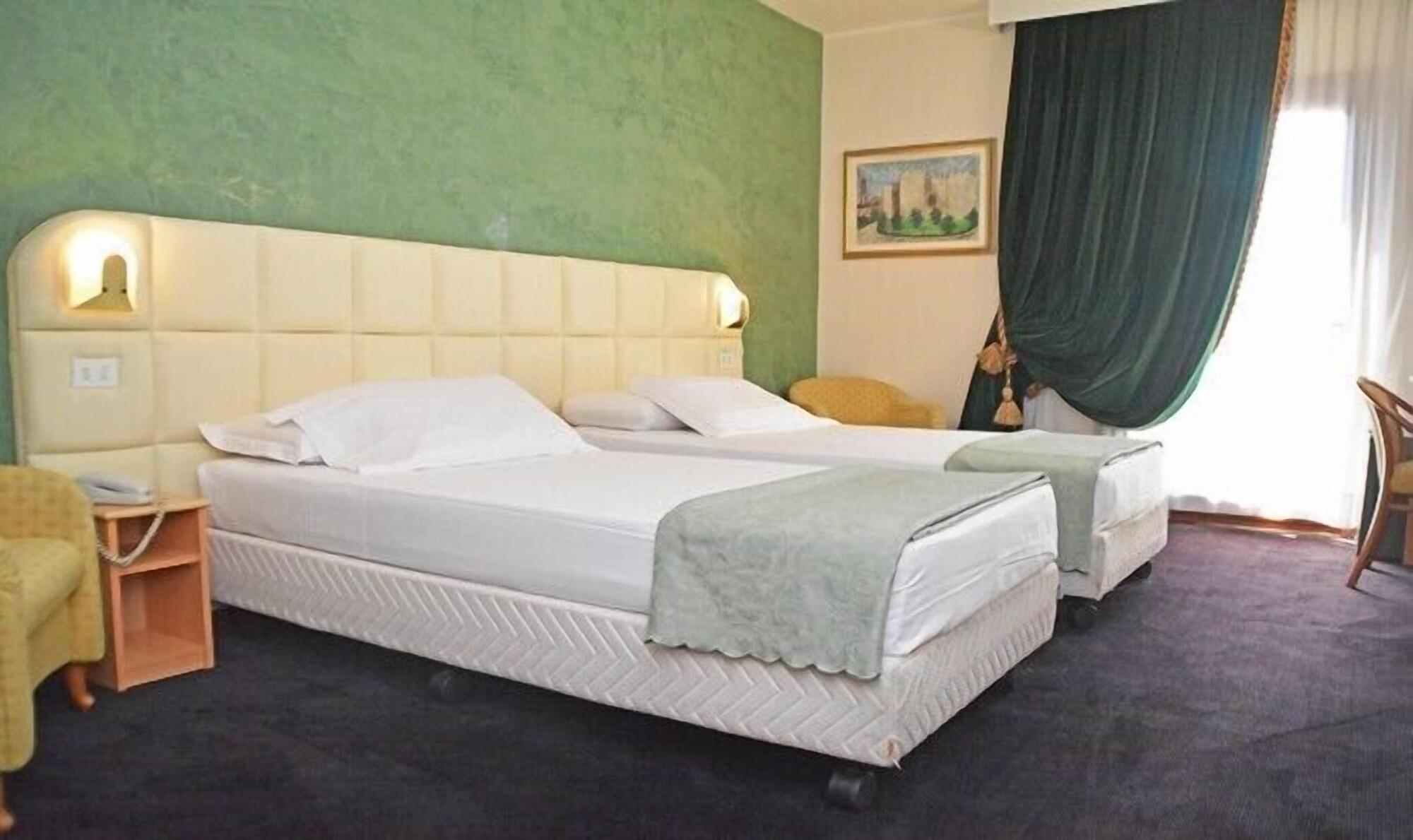 Hotel Delta Florence Calenzano Esterno foto