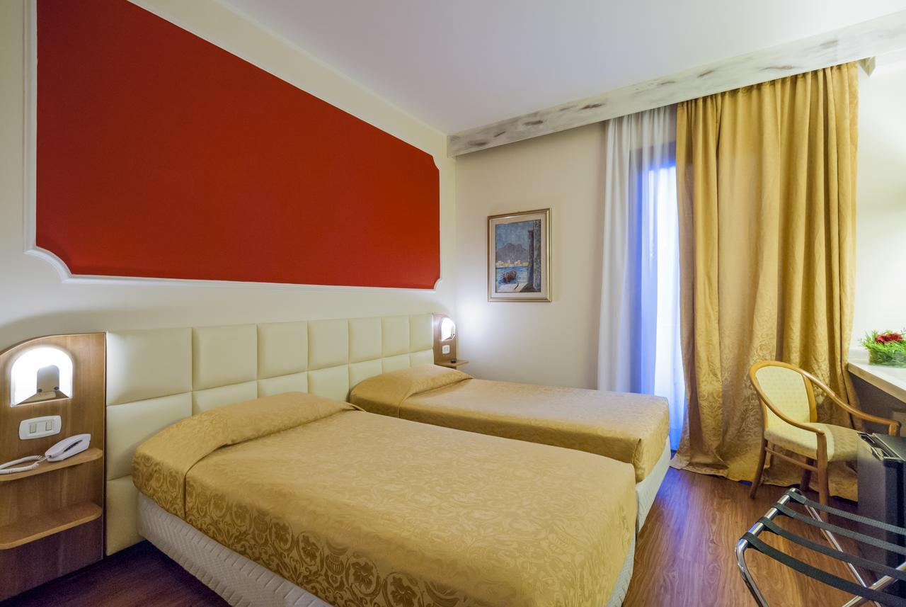 Hotel Delta Florence Calenzano Esterno foto