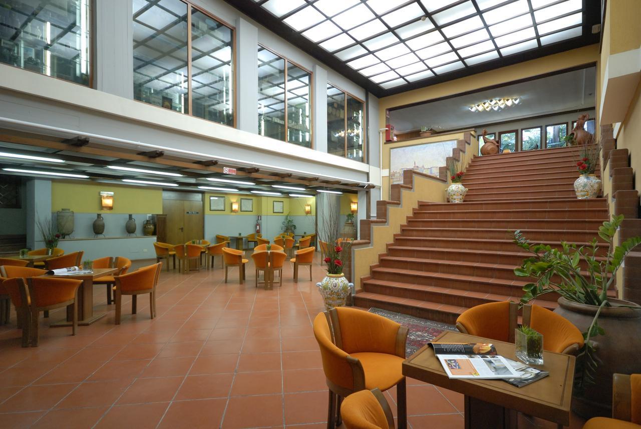 Hotel Delta Florence Calenzano Esterno foto