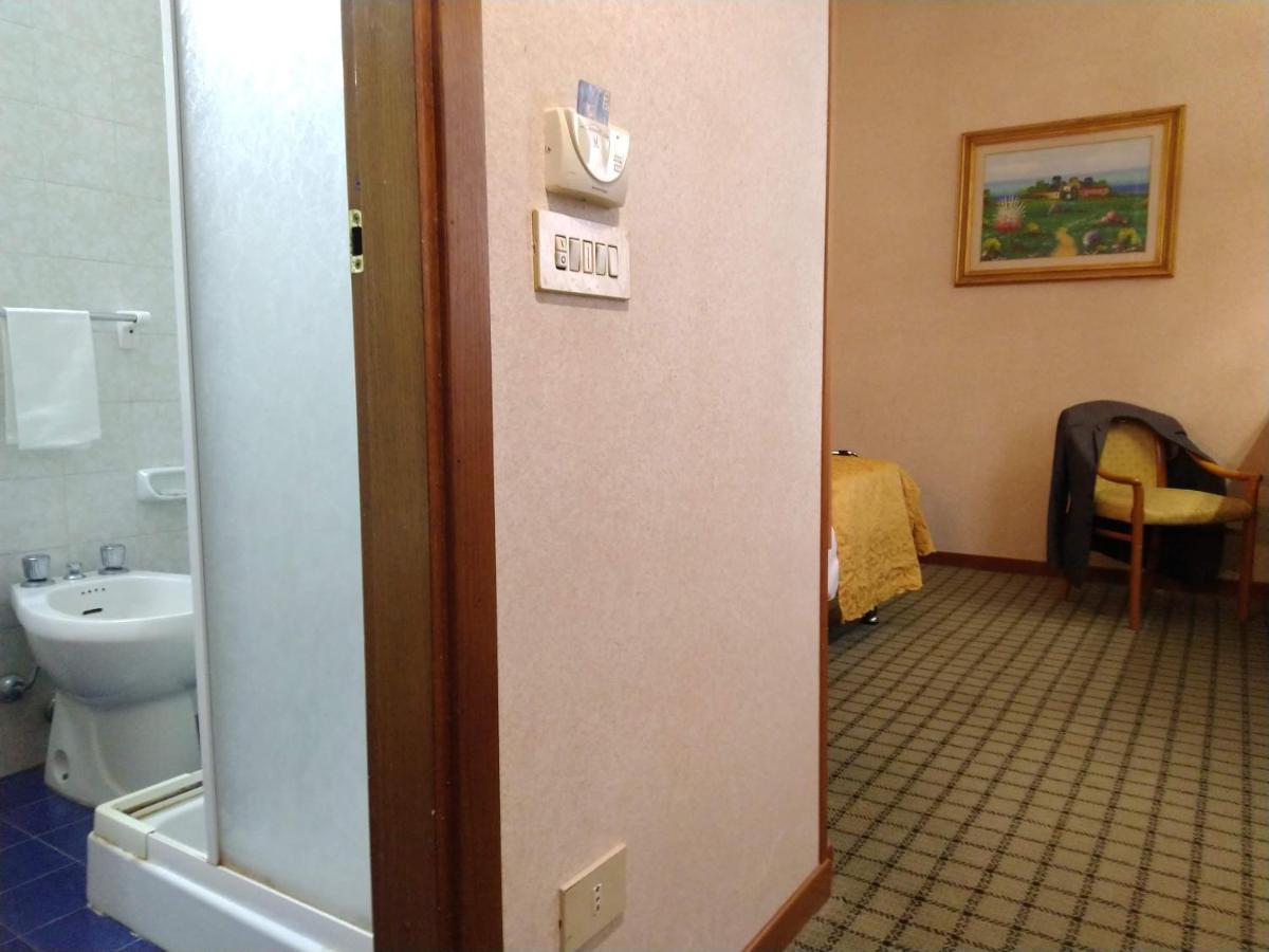Hotel Delta Florence Calenzano Esterno foto