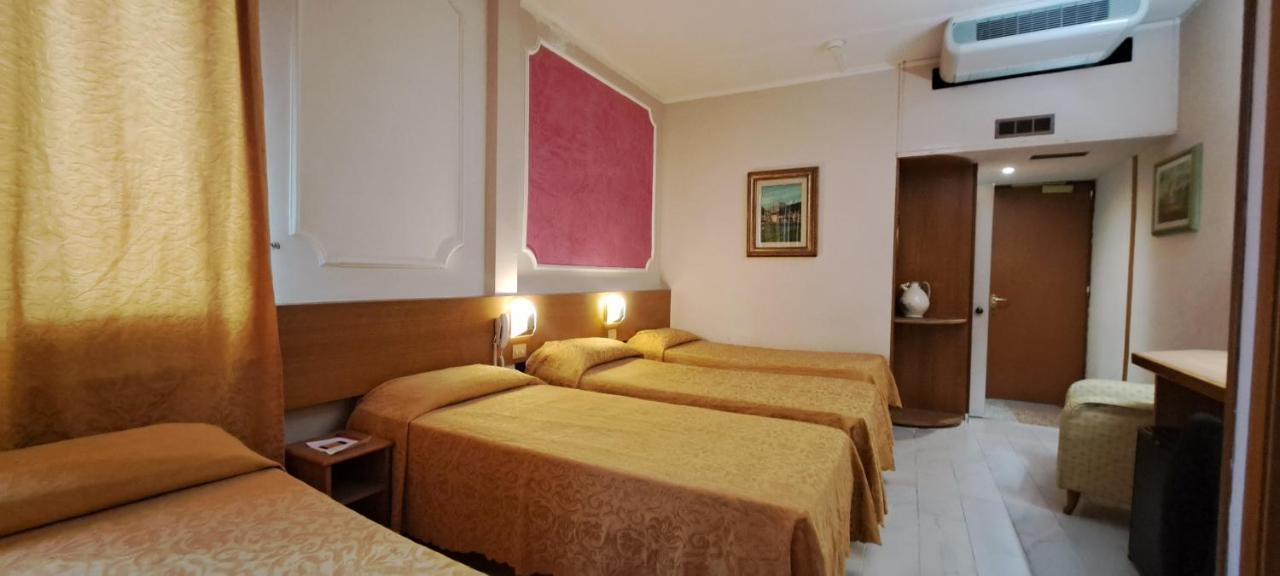 Hotel Delta Florence Calenzano Esterno foto