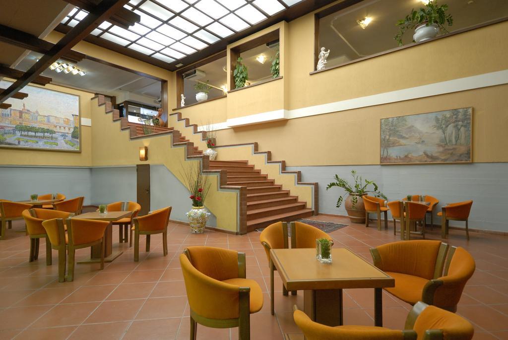 Hotel Delta Florence Calenzano Esterno foto